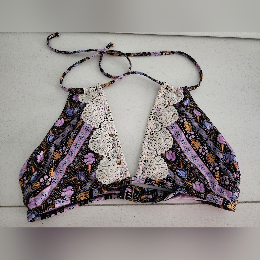 Swim suit